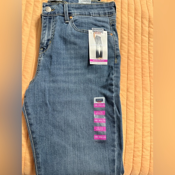 Denizen from Levi's Denim - Levi’s Bootcut Jeans